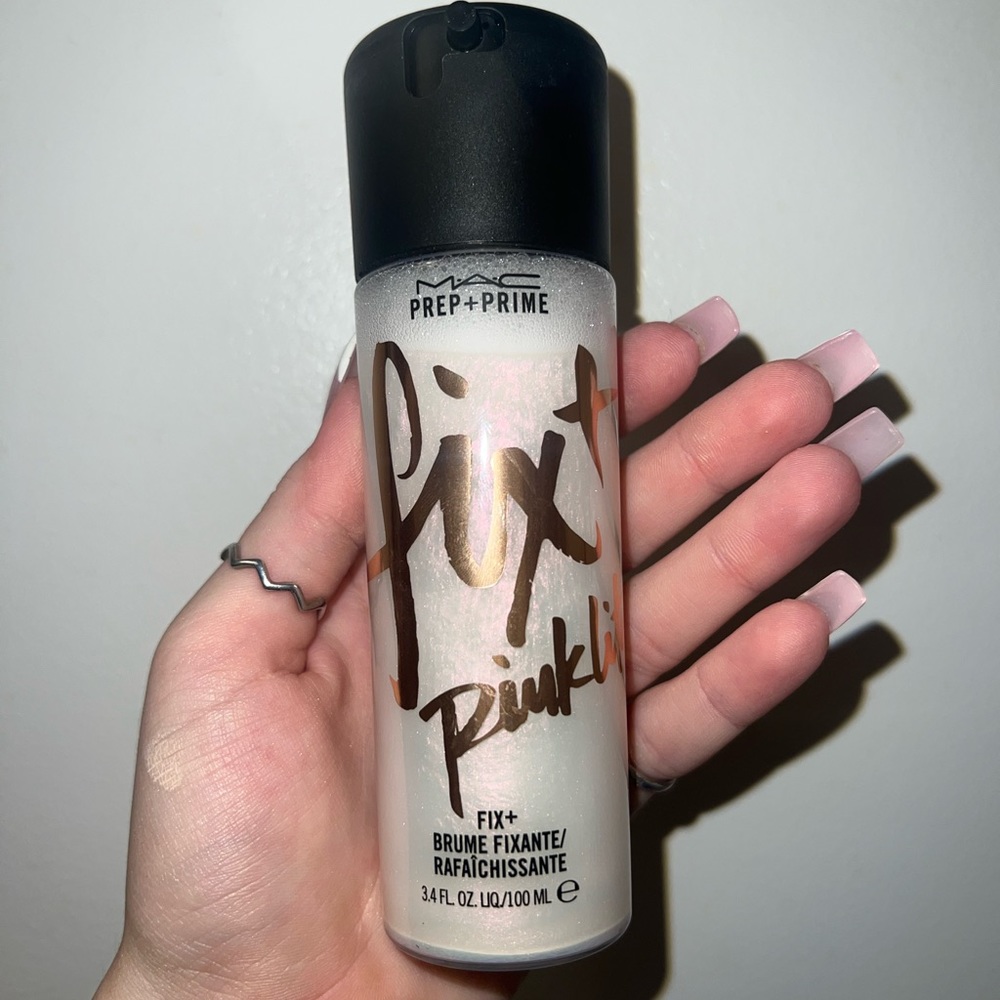 MAC Prep+Prime Pinklite Spray